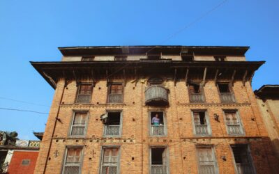 Façade abîmée : quand et comment entreprendre un ravalement efficace ?